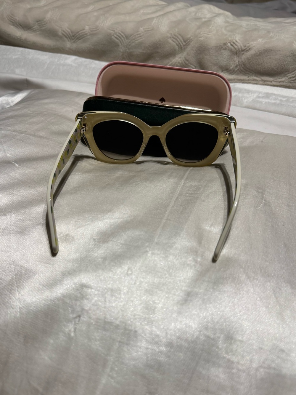 Kate Spade White Cateye Sunglasses with Lemon design - Picture 5 of 8
